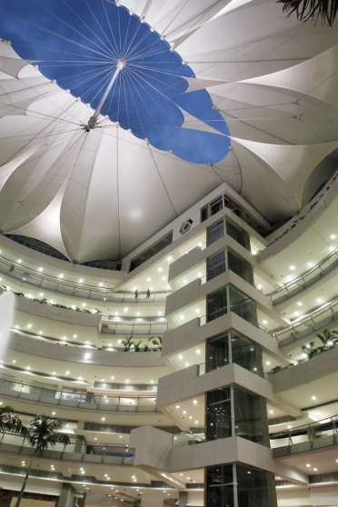 Unicentro shopping centre tensile roof