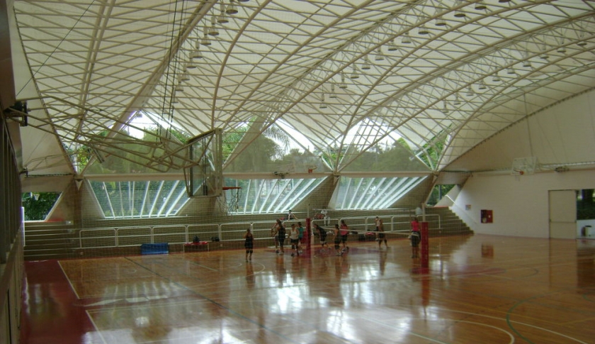 闭合建筑，多功能厅，体育馆
